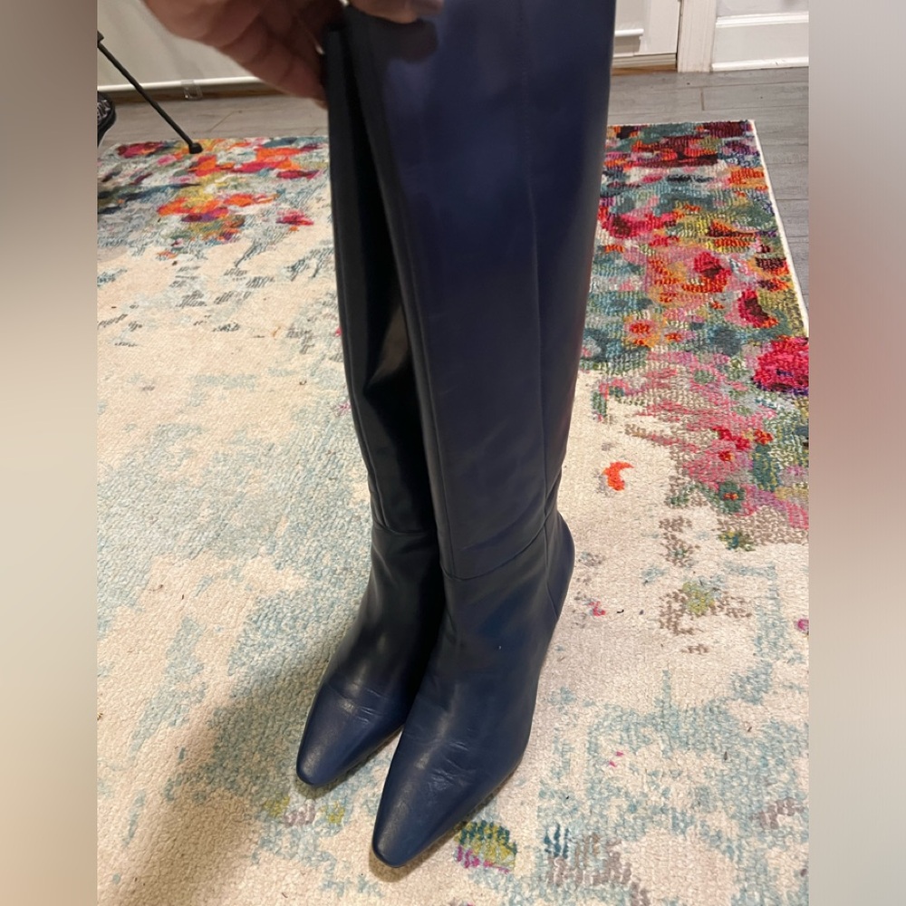 Worn once Navy Blue Vince Camuto Sutton Boot Size 9M Wide Calf